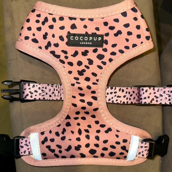 COCOPUP LONDON Adjustable neck harness in XS. - Picture 1 of 4